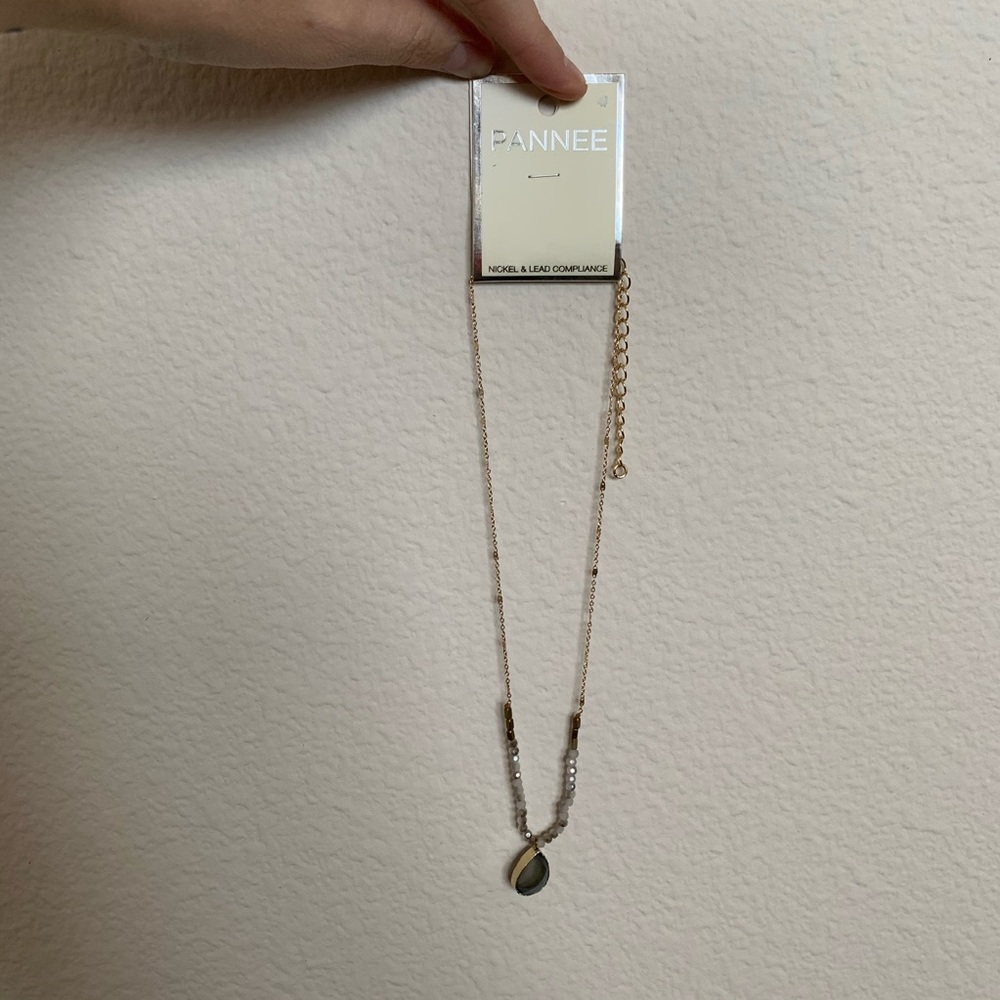 Stone necklace - Picture 3 of 3